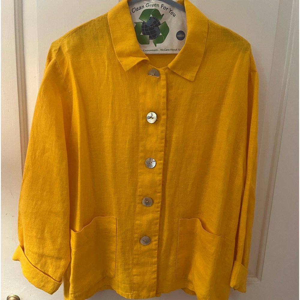 Yellow pantsuit